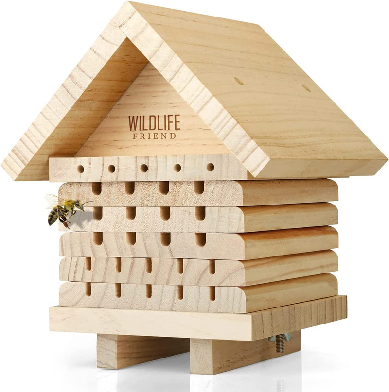 I Bienhotel made of natural wood insect hotel nesting help shelter for wild bees