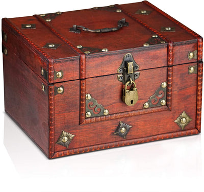 Treasure chest dominique 24x20x15cm Groe treasure chest brown decorated with rivets