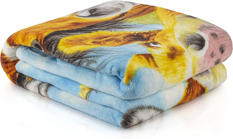 Dogs Selfie Super Soft Plush Fleece Throw Blanket